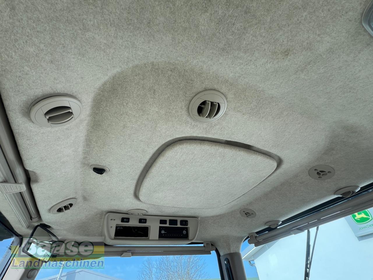 Traktor des Typs John Deere 8345R e23, Gebrauchtmaschine in Holthof (Bild 17)