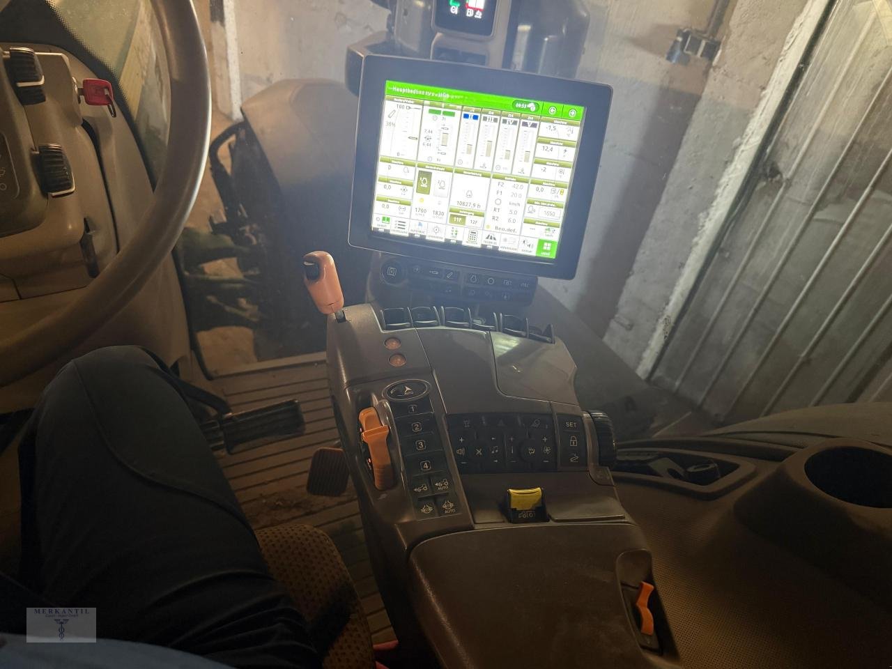 Traktor des Typs John Deere 8345R E23, Gebrauchtmaschine in Pragsdorf (Bild 5)