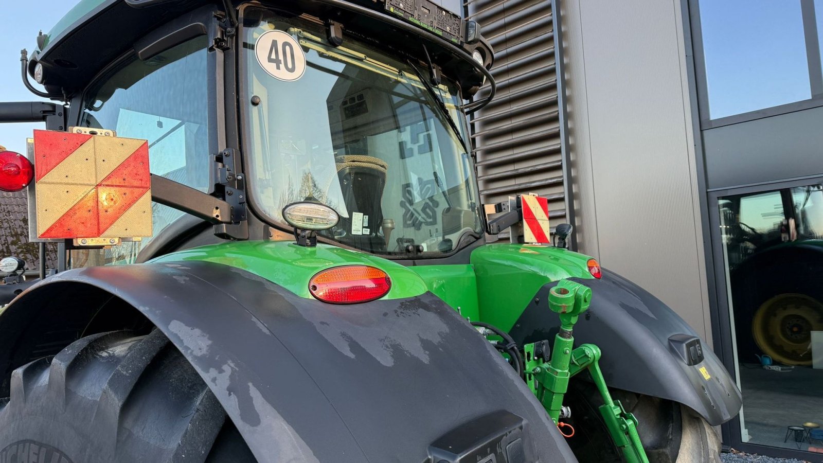 Traktor типа John Deere 8345R  Med FRONT PTO. GPS / AutoTrac klar. Ultimate Edition, Gebrauchtmaschine в Kolding (Фотография 5)