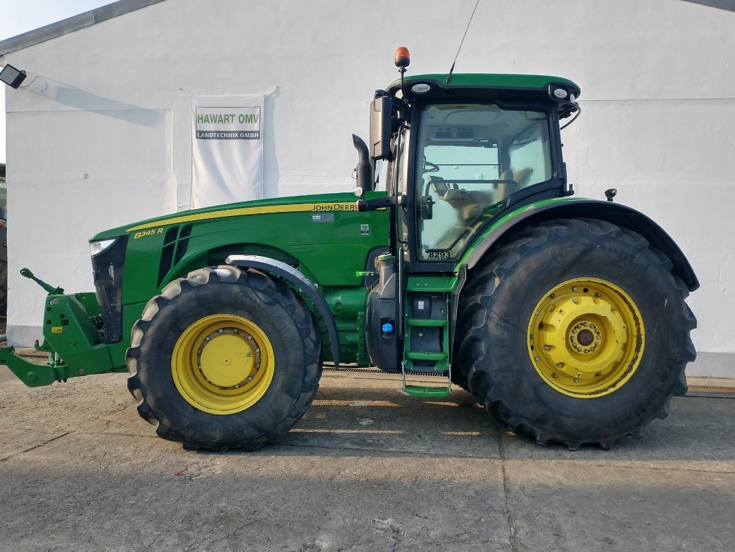 Traktor типа John Deere 8345R (MY18), Gebrauchtmaschine в Plau am See / OT Klebe (Фотография 12)
