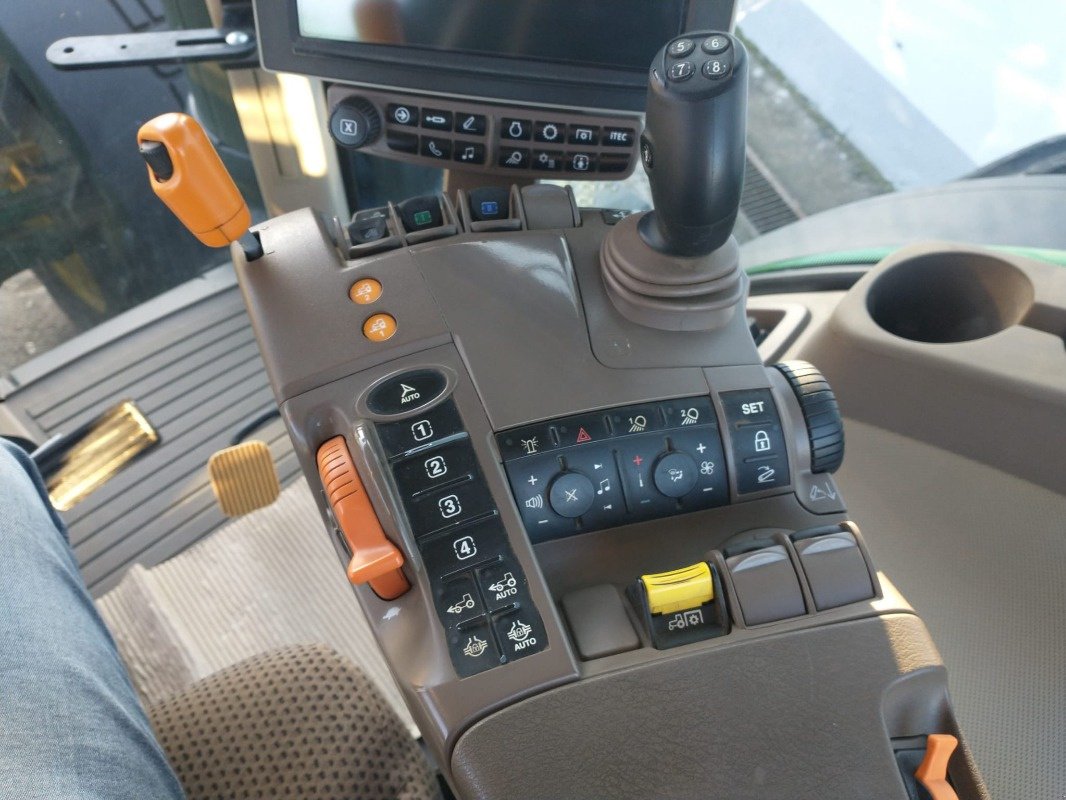 Traktor του τύπου John Deere 8345R MY19 e23 40, Gebrauchtmaschine σε Plau am See / OT Klebe (Φωτογραφία 9)