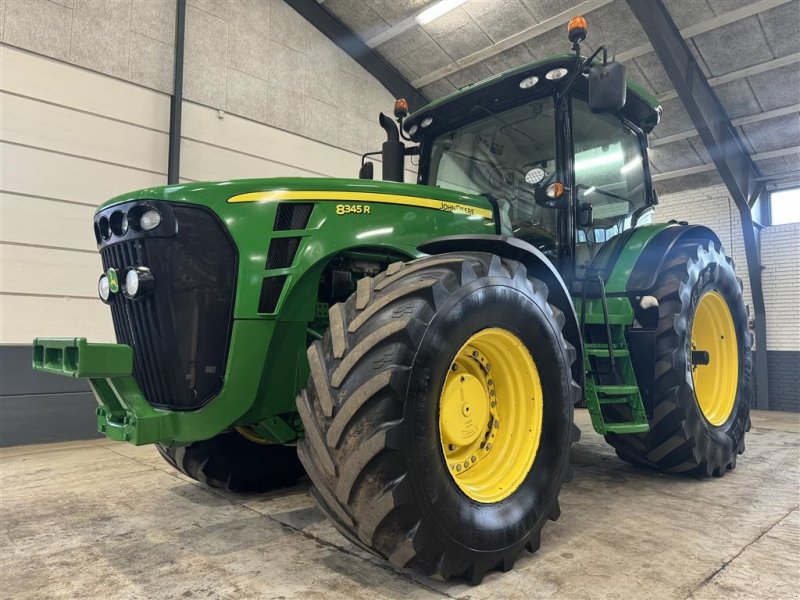 Traktor of the type John Deere 8345R Want to be 8530, Gebrauchtmaschine in Haderup (Picture 1)