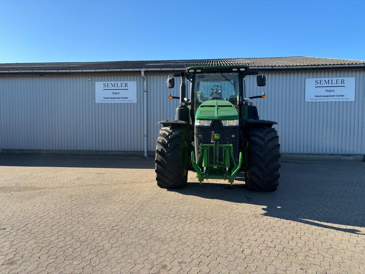 Traktor от тип John Deere 8345R, Gebrauchtmaschine в Bramming (Снимка 10)