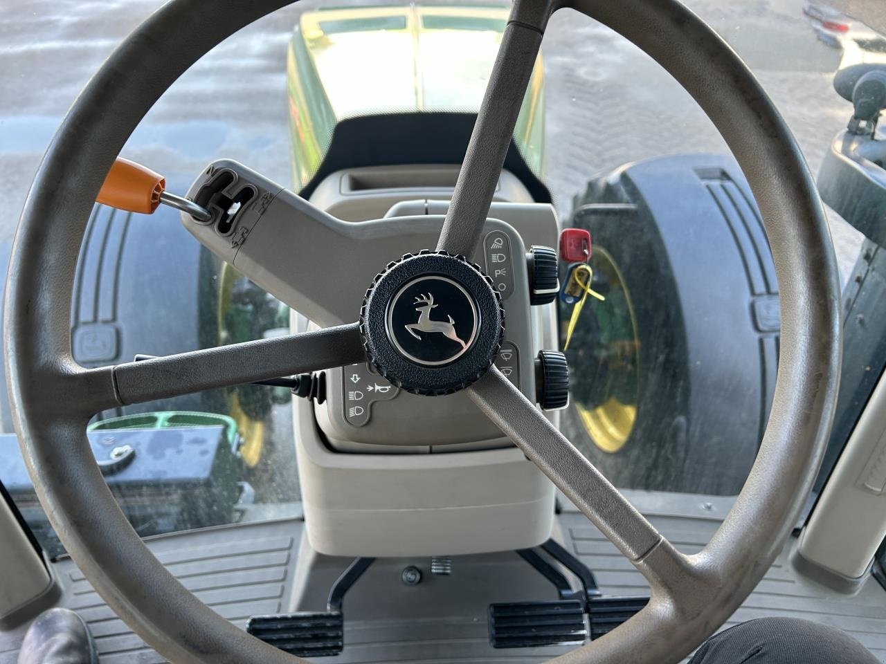 Traktor типа John Deere 8345R, Gebrauchtmaschine в Trige (Фотография 4)