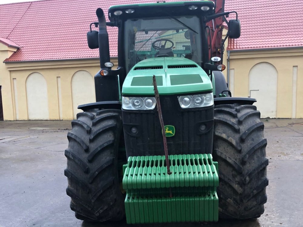 Traktor des Typs John Deere 8345R, Gebrauchtmaschine in Praha (Bild 2)