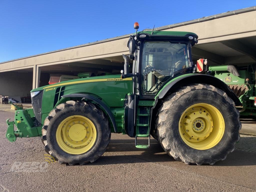 Traktor des Typs John Deere 8345R, Gebrauchtmaschine in Albersdorf (Bild 2)