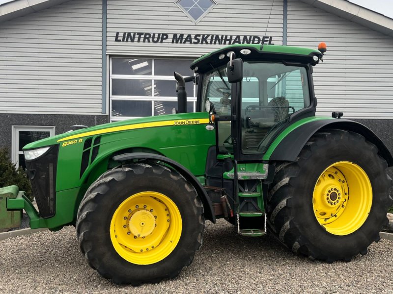 Traktor of the type John Deere 8360R AutoPower og med centralsmørring, Gebrauchtmaschine in Lintrup