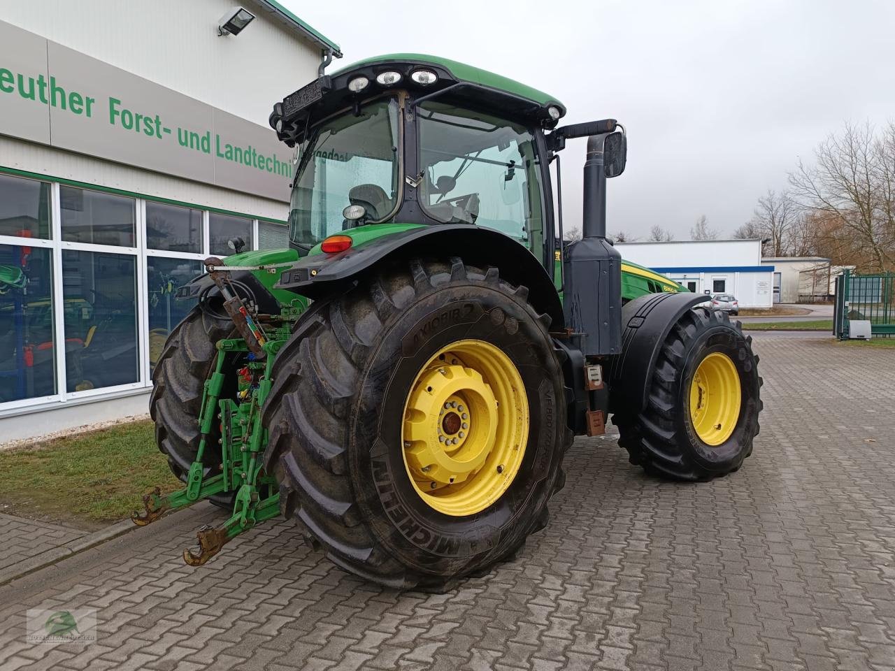 Traktor typu John Deere 8360R - neuer Rumpfmotor, Gebrauchtmaschine v Triebes (Obrázek 2)