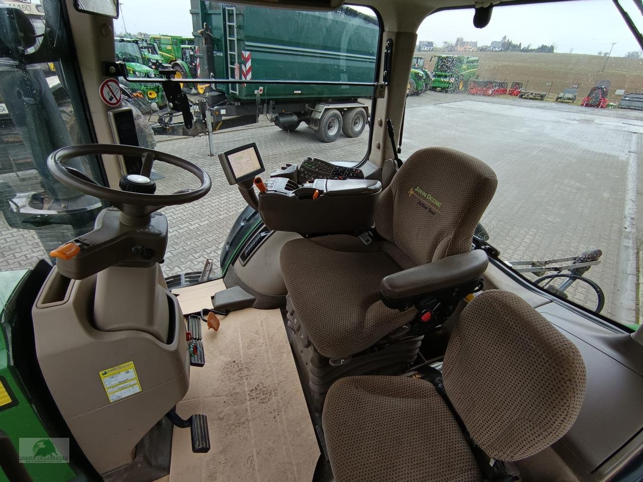 Traktor typu John Deere 8360R - neuer Rumpfmotor, Gebrauchtmaschine v Triebes (Obrázek 5)