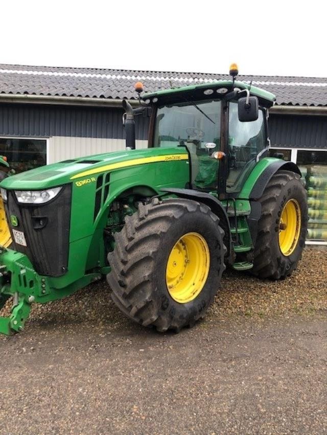 Traktor a típus John Deere 8360R, Gebrauchtmaschine ekkor: Videbæk (Kép 1)