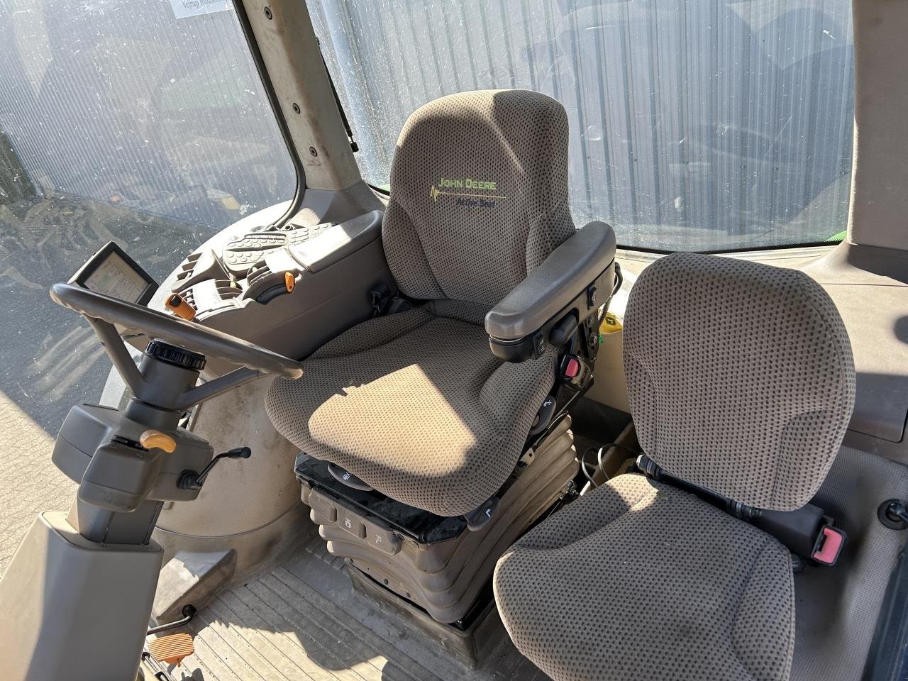 Traktor van het type John Deere 8360R, Gebrauchtmaschine in Bramming (Foto 16)