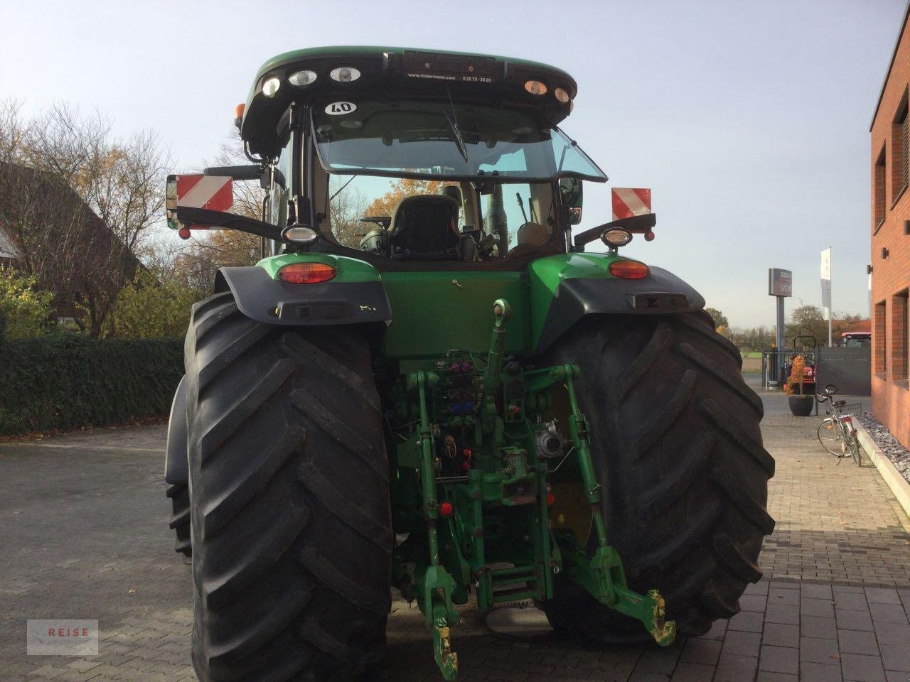 Traktor des Typs John Deere 8360R, Gebrauchtmaschine in Lippetal / Herzfeld (Bild 4)