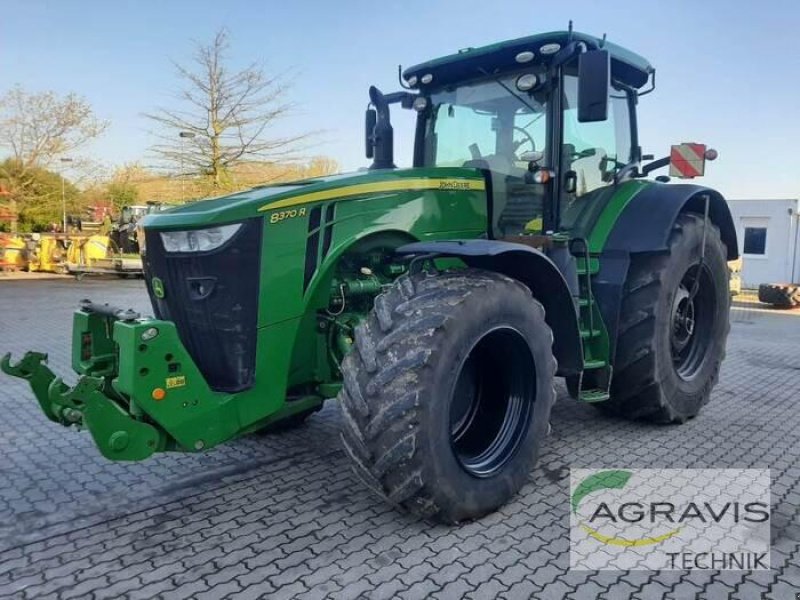 Traktor du type John Deere 8370 R, Gebrauchtmaschine en Calbe / Saale (Photo 1)