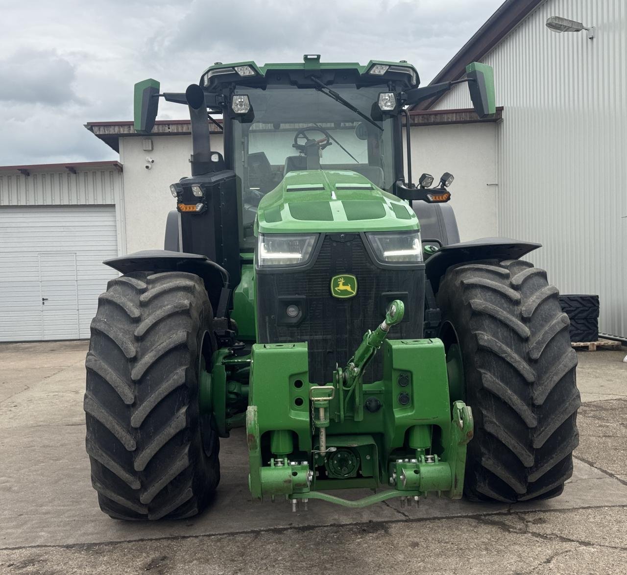 Traktor του τύπου John Deere 8370 R, Gebrauchtmaschine σε Könnern (Φωτογραφία 2)