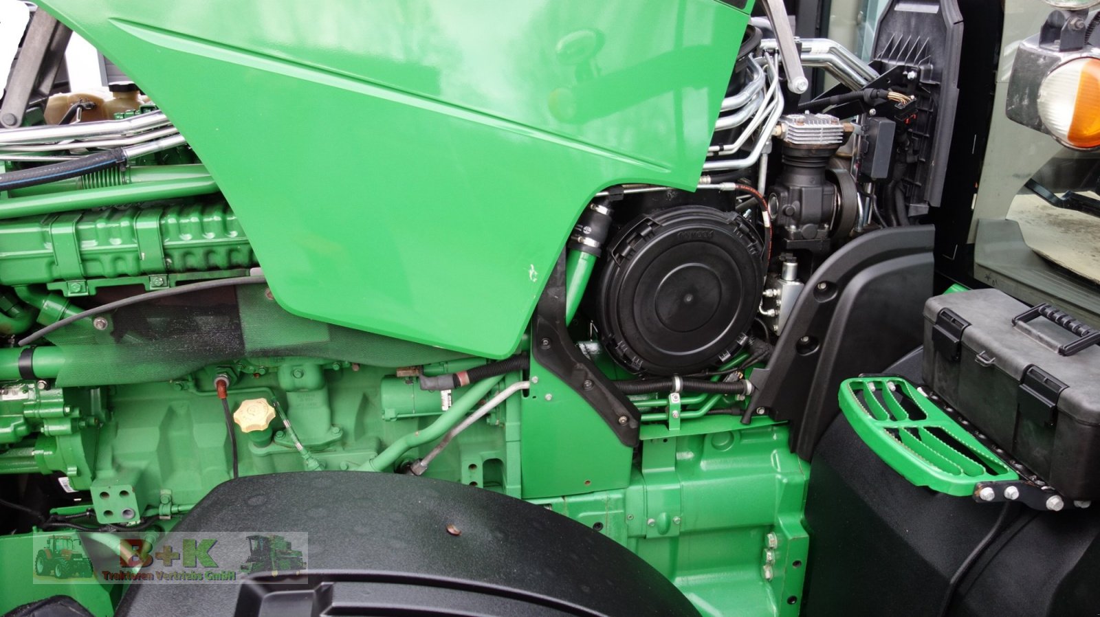 Traktor Türe ait John Deere 8370 R, Gebrauchtmaschine içinde Kettenkamp (resim 13)