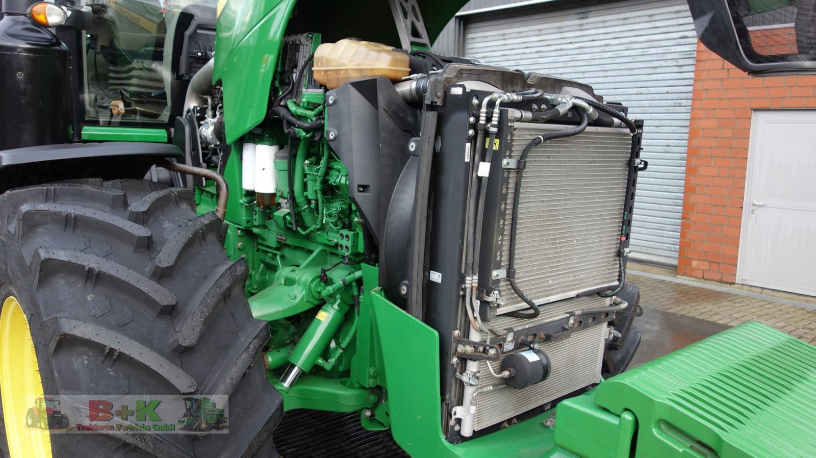 Traktor Türe ait John Deere 8370 R, Gebrauchtmaschine içinde Kettenkamp (resim 17)