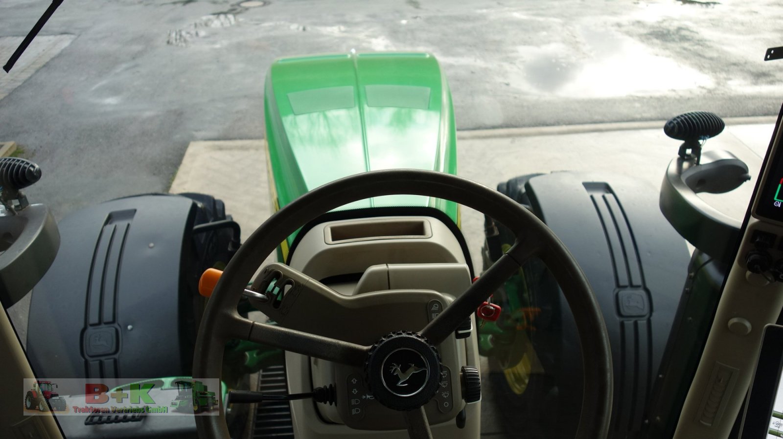 Traktor Türe ait John Deere 8370 R, Gebrauchtmaschine içinde Kettenkamp (resim 23)