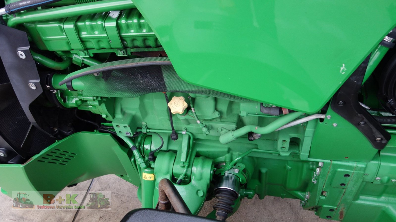 Traktor Türe ait John Deere 8370 R, Gebrauchtmaschine içinde Kettenkamp (resim 13)