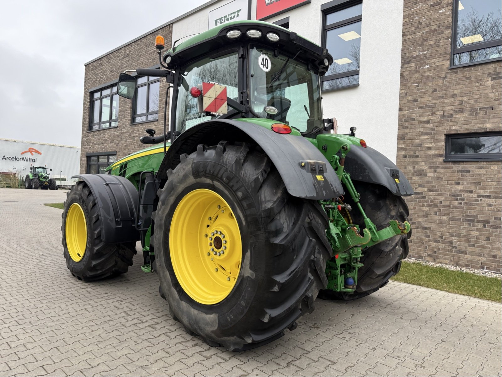Traktor des Typs John Deere 8370 R, Gebrauchtmaschine in Bad Oldesloe (Bild 7)