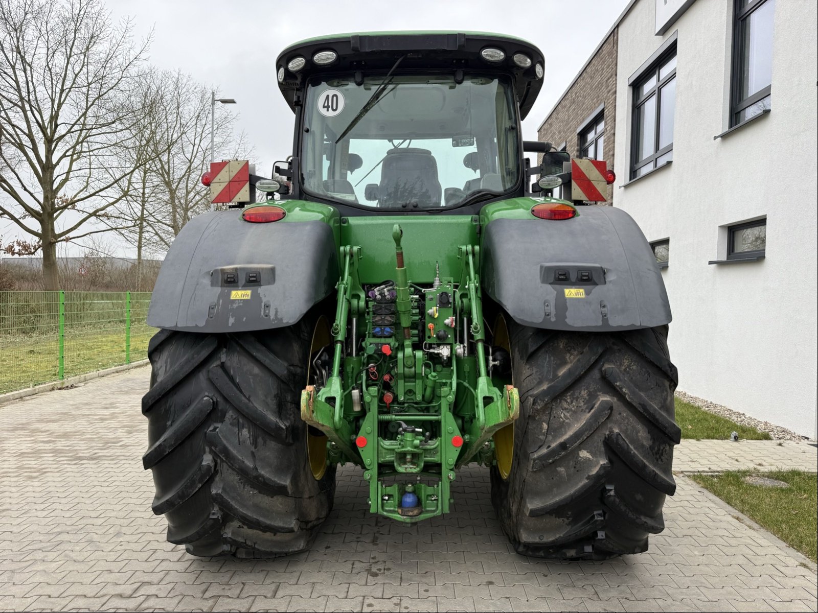 Traktor des Typs John Deere 8370 R, Gebrauchtmaschine in Bad Oldesloe (Bild 9)