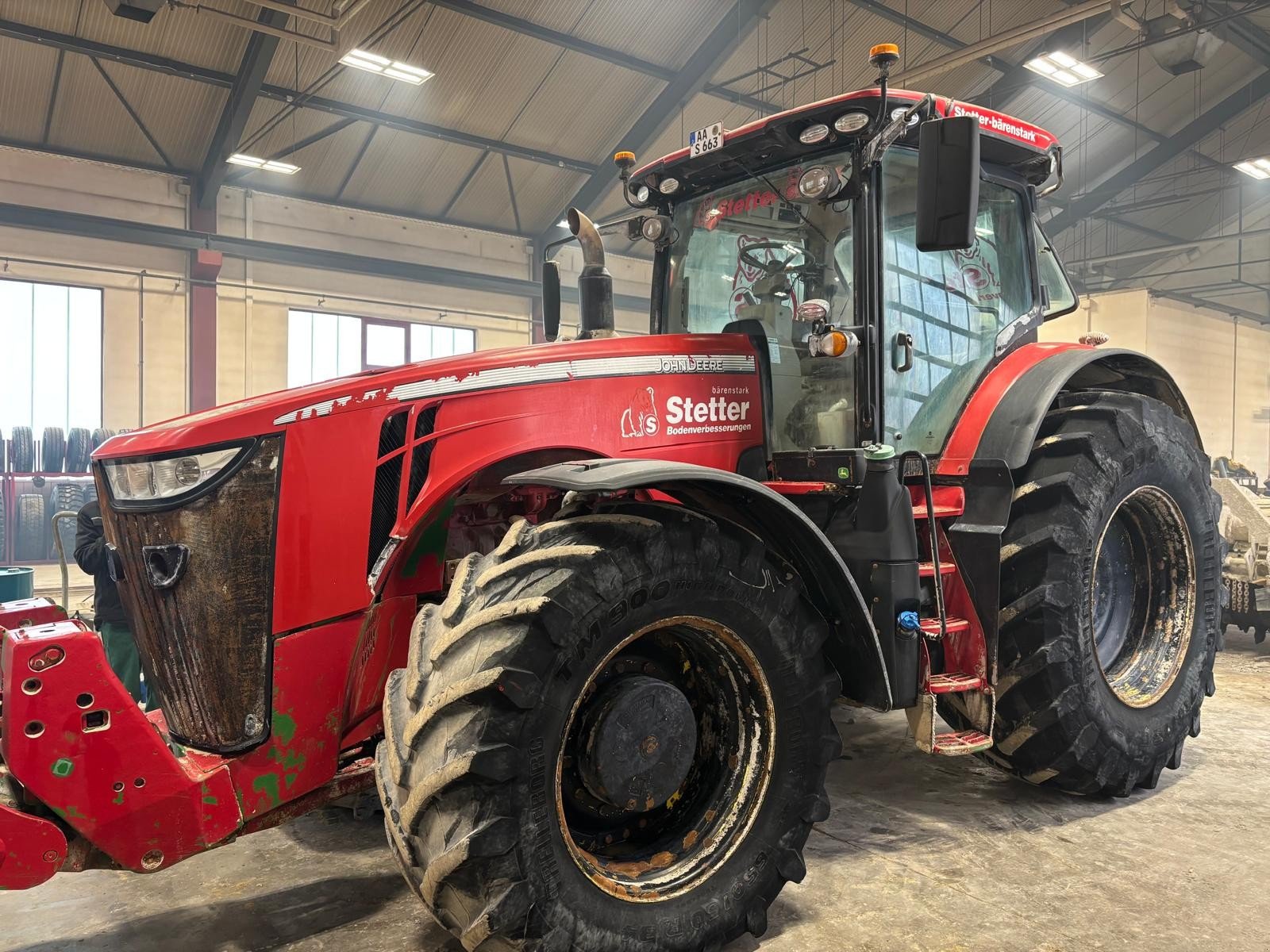 Traktor des Typs John Deere 8370 R, Gebrauchtmaschine in Elchingen (Bild 5)