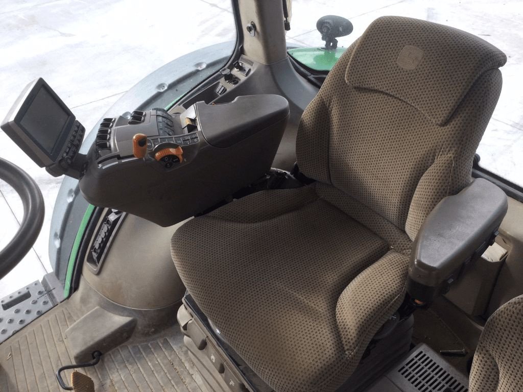 Traktor типа John Deere 8370, Gebrauchtmaschine в azerailles (Фотография 5)