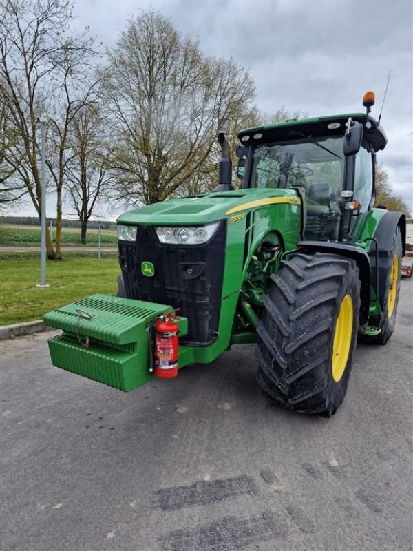 Traktor des Typs John Deere 8370R E23. GPS. AutoTrac. Tvillingehjul bag., Gebrauchtmaschine in Kolding (Bild 6)