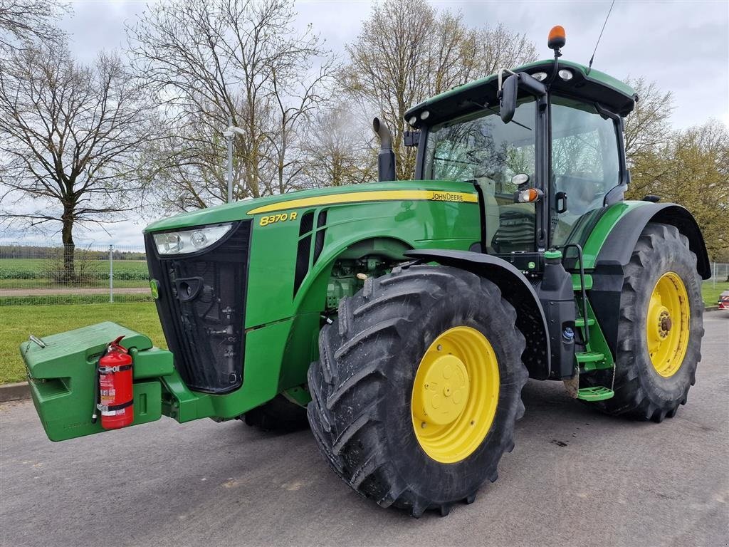 Traktor des Typs John Deere 8370R E23. GPS. AutoTrac. Tvillingehjul bag., Gebrauchtmaschine in Kolding (Bild 4)