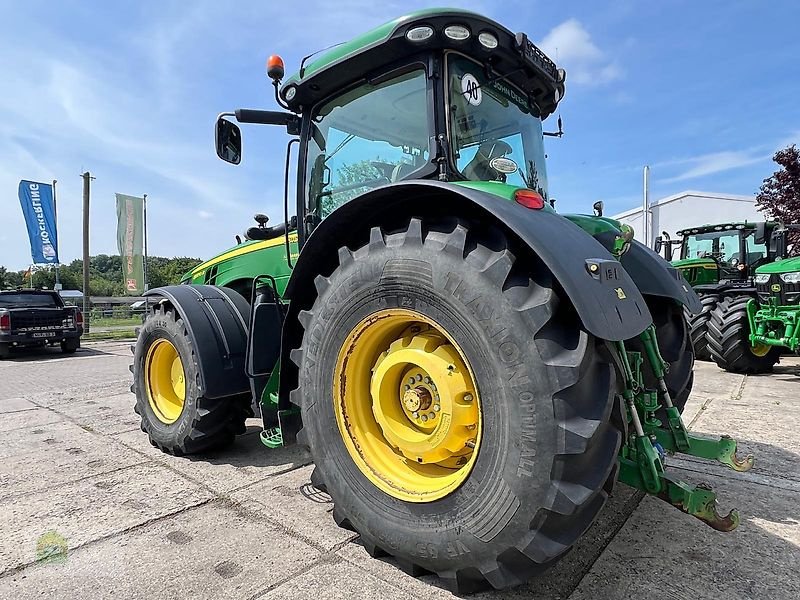 Traktor του τύπου John Deere 8370R E23 *Motor bei 6500BH neu*, Gebrauchtmaschine σε Salsitz (Φωτογραφία 8)