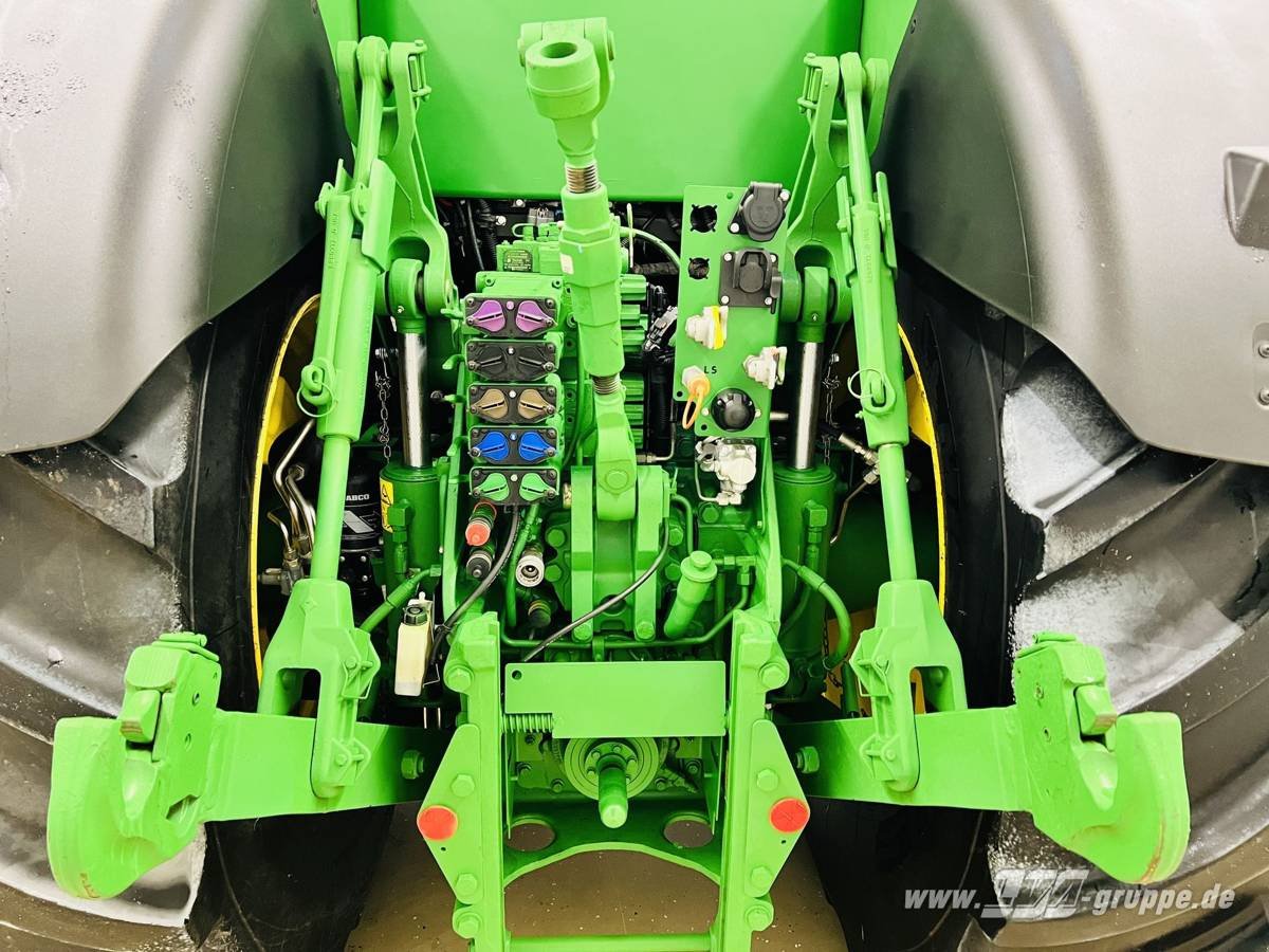 Traktor typu John Deere 8370R E23 PowerShift, Gebrauchtmaschine v Sülzetal OT Altenweddingen (Obrázok 8)