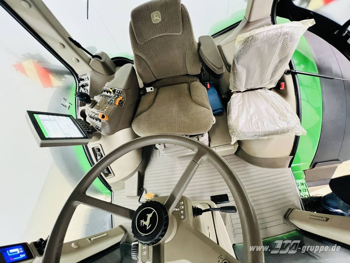 Traktor typu John Deere 8370R E23 PowerShift, Gebrauchtmaschine v Sülzetal OT Altenweddingen (Obrázok 10)