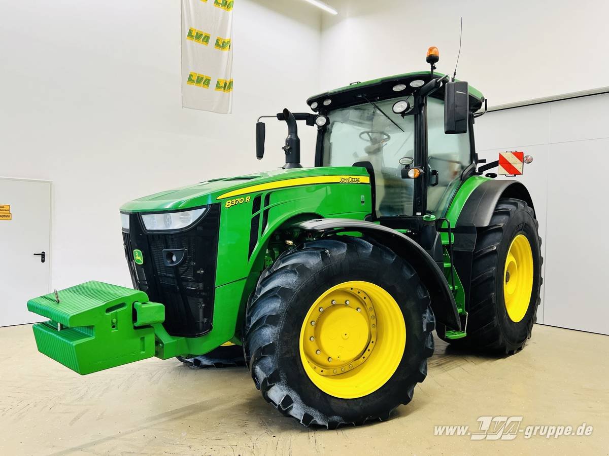 Traktor typu John Deere 8370R E23 PowerShift, Gebrauchtmaschine v Sülzetal OT Altenweddingen (Obrázok 21)