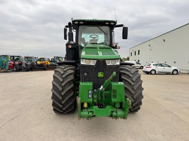 Traktor of the type John Deere 8370R, Gebrauchtmaschine in Richebourg (Picture 2)