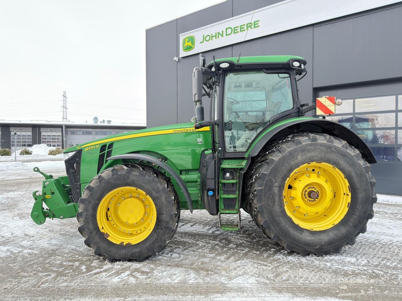 Traktor от тип John Deere 8370R, Gebrauchtmaschine в Næstved (Снимка 4)