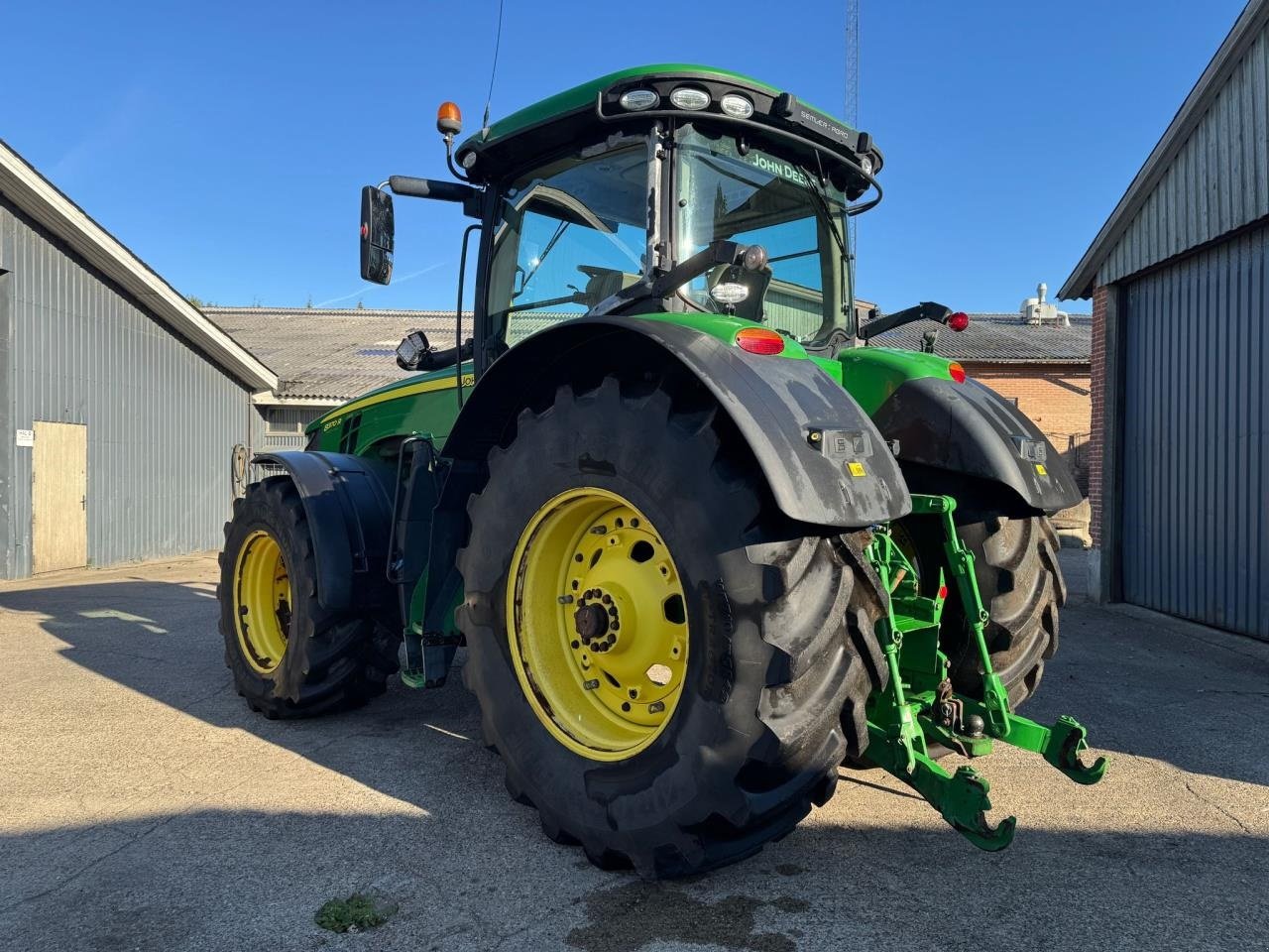 Traktor типа John Deere 8370R, Gebrauchtmaschine в Redsted M (Фотография 15)
