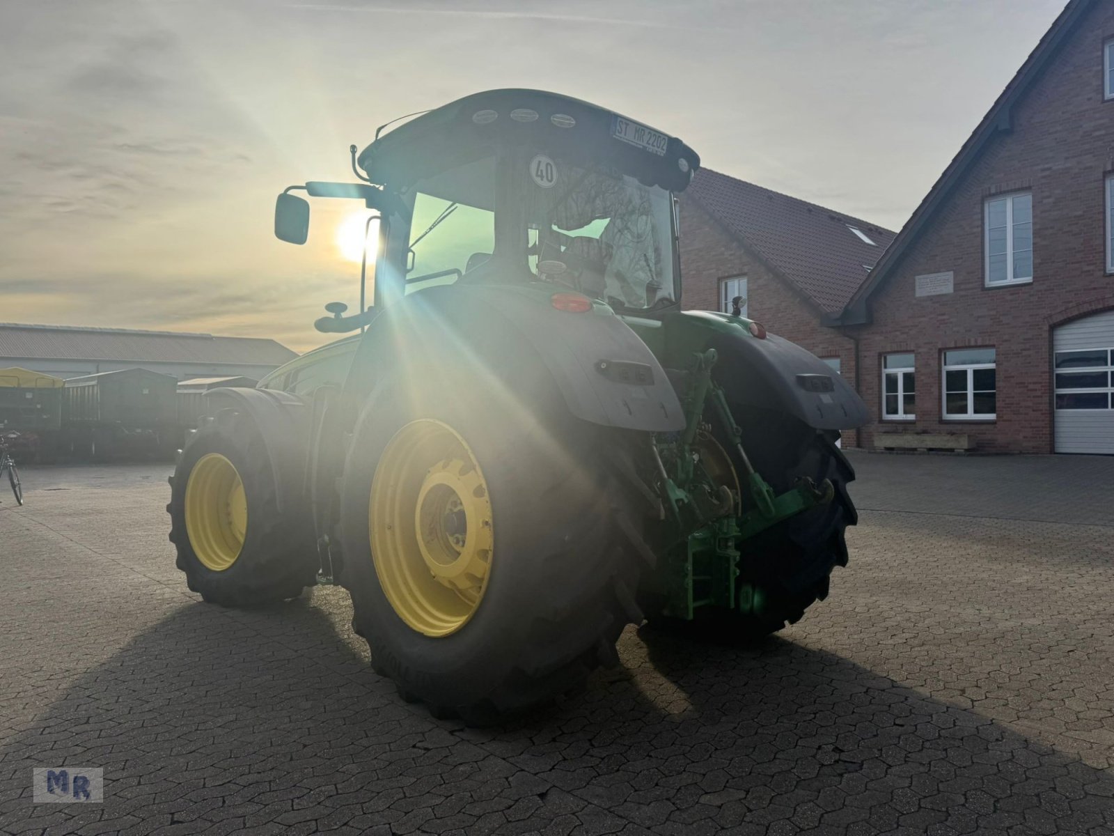 Traktor of the type John Deere 8370R, Gebrauchtmaschine in Greven (Picture 8)