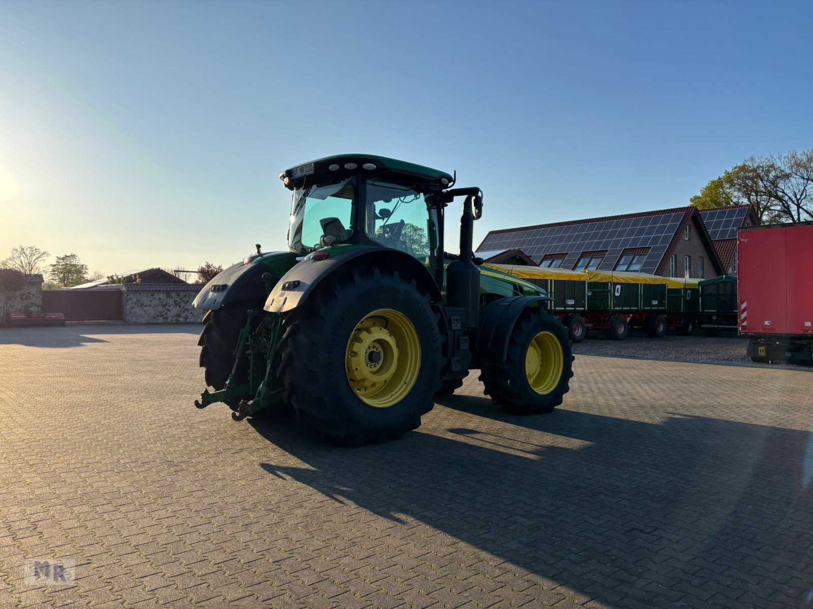Traktor Türe ait John Deere 8370R, Gebrauchtmaschine içinde Greven (resim 4)