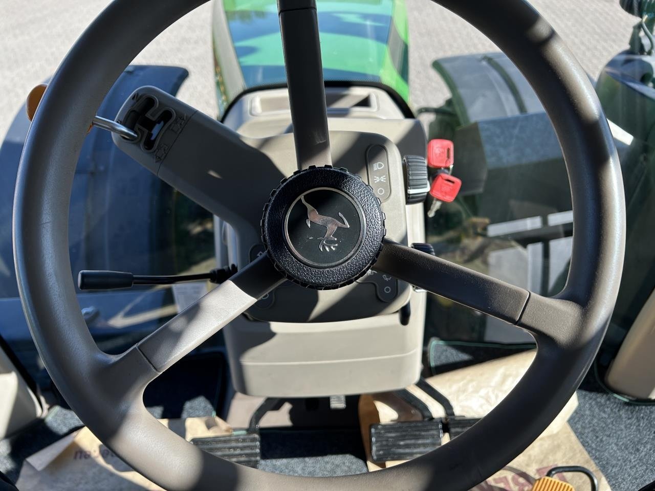 Traktor του τύπου John Deere 8370R, Gebrauchtmaschine σε Trige (Φωτογραφία 4)