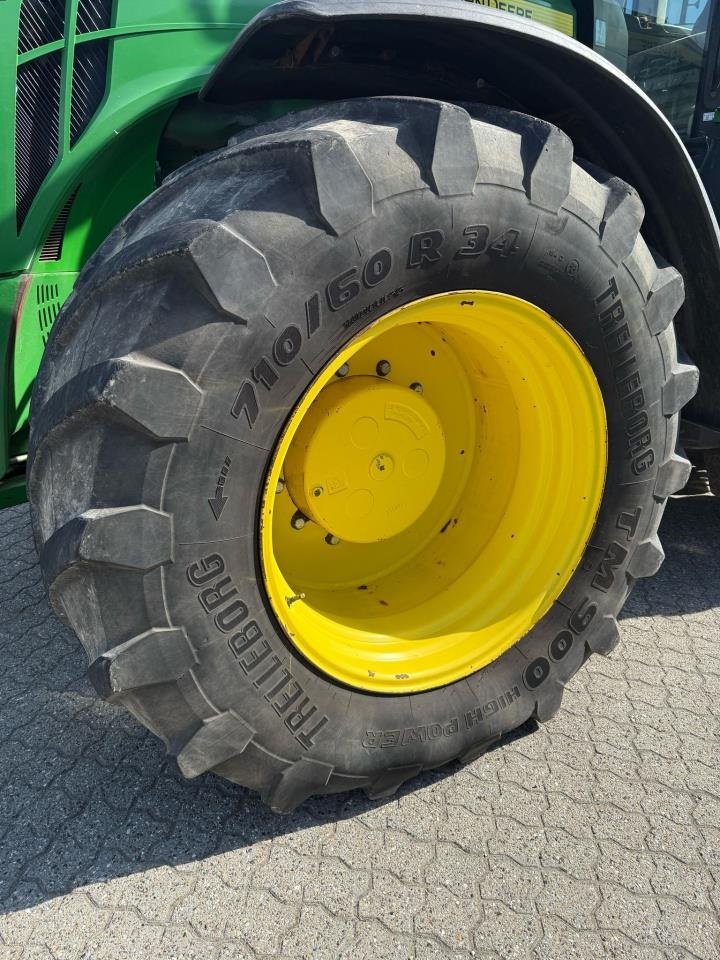 Traktor от тип John Deere 8370R, Gebrauchtmaschine в Trige (Снимка 4)