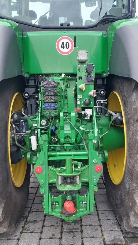 Traktor van het type John Deere 8370R, Gebrauchtmaschine in Ersingen (Foto 4)
