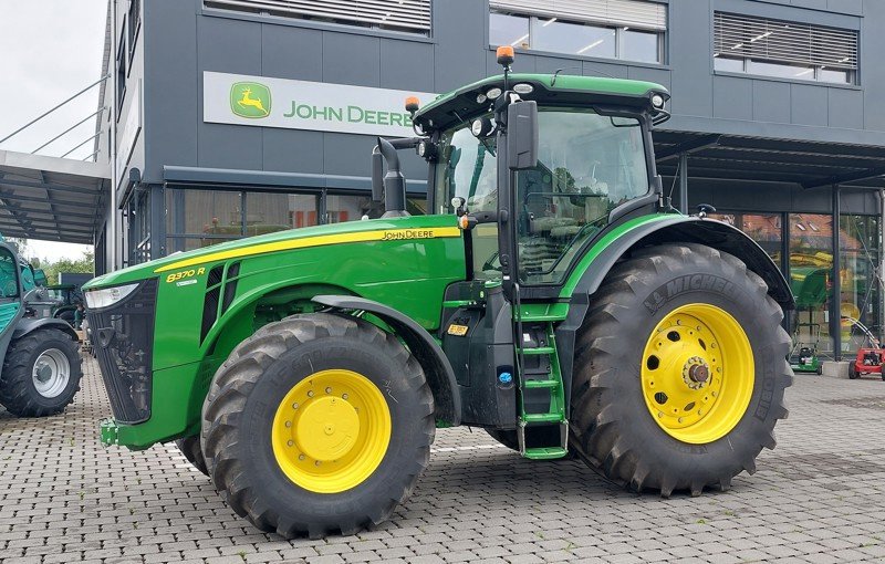 Traktor du type John Deere 8370R, Gebrauchtmaschine en Ersingen (Photo 1)