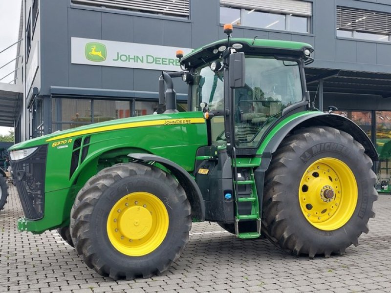 Traktor typu John Deere 8370R, Gebrauchtmaschine v Ersingen