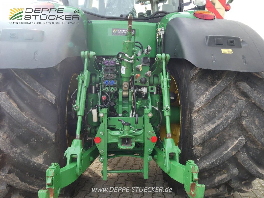 Traktor des Typs John Deere 8370R, Gebrauchtmaschine in Lauterberg/Barbis (Bild 8)