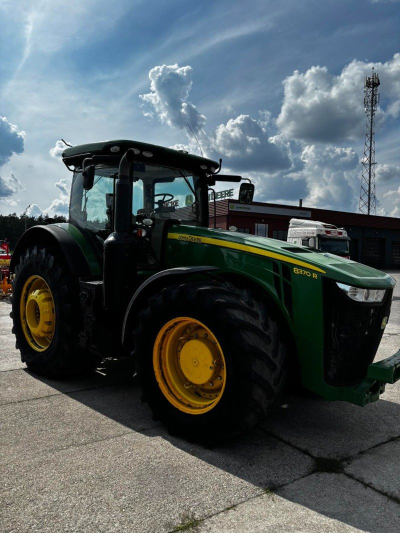 Traktor типа John Deere 8370R, Gebrauchtmaschine в Mrągowo (Фотография 8)