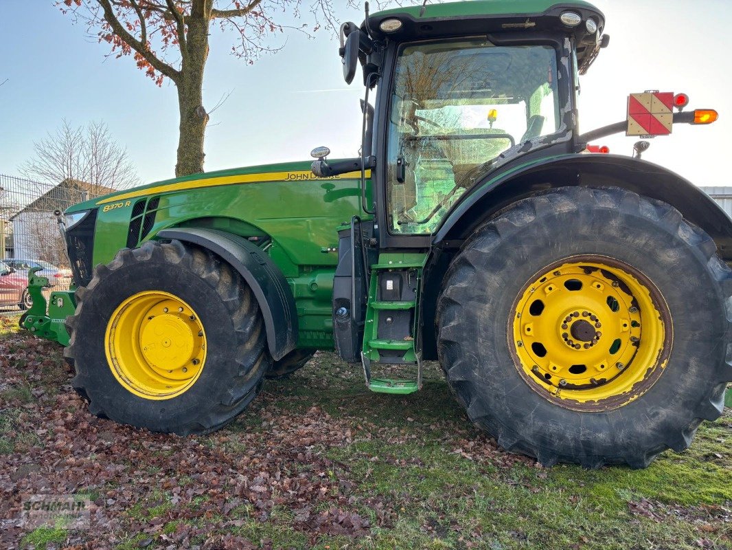 Traktor des Typs John Deere 8370R, Gebrauchtmaschine in Woltersdorf (Bild 1)