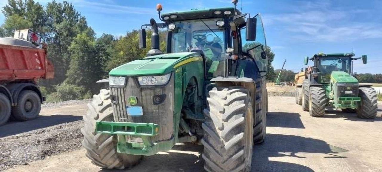 Traktor des Typs John Deere 8370R, Gebrauchtmaschine in Pragsdorf (Bild 1)