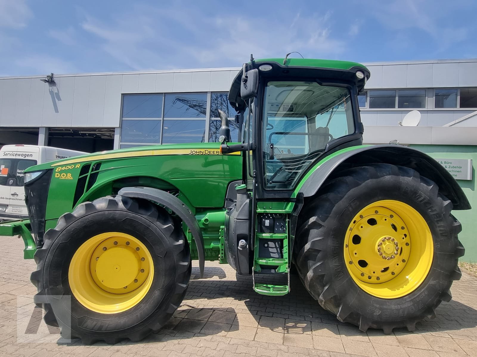 Traktor typu John Deere 8400 R, Gebrauchtmaschine v Regensburg (Obrázek 3)