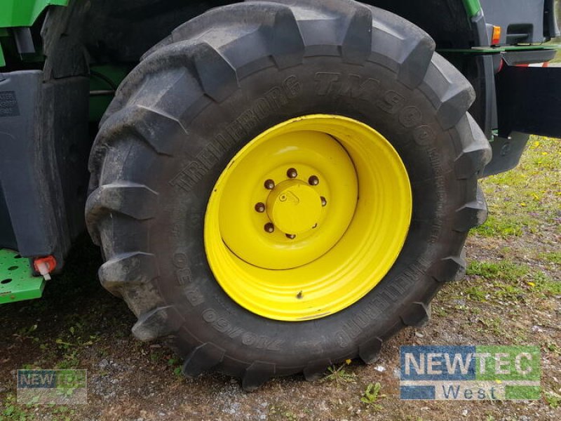 Traktor van het type John Deere 8400, Gebrauchtmaschine in Heinbockel-Hagenah (Foto 13)