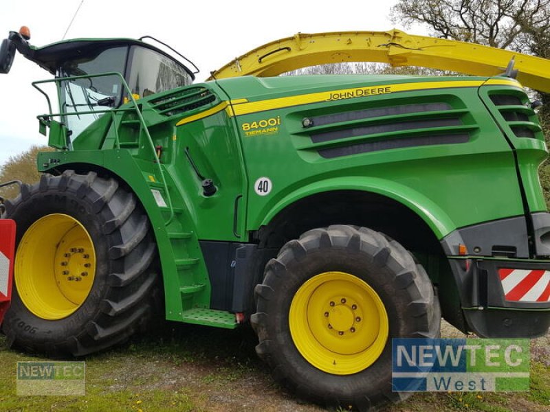 Traktor van het type John Deere 8400, Gebrauchtmaschine in Heinbockel-Hagenah (Foto 14)