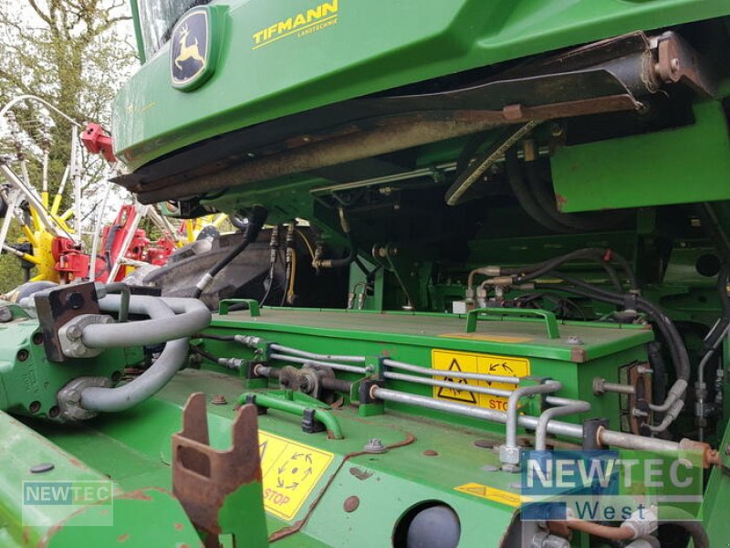 Traktor van het type John Deere 8400, Gebrauchtmaschine in Heinbockel-Hagenah (Foto 12)